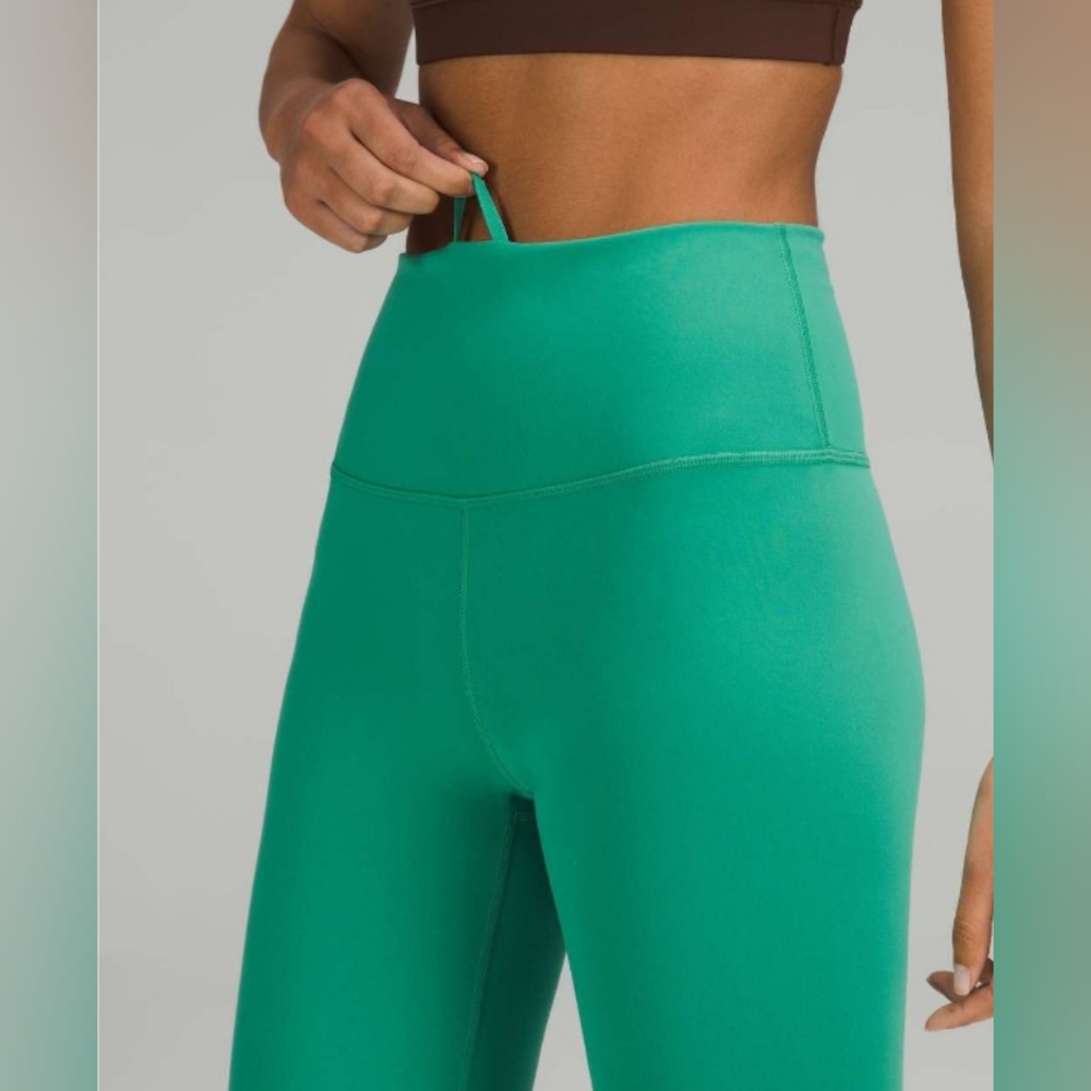 Lululemon Wunder Train High Rise Tight 31" - Picture 3 of 4